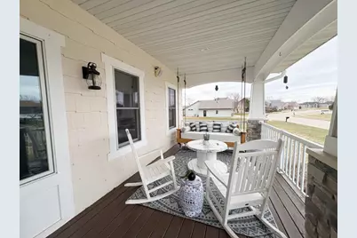 420  Driftwood St, West Salem, WI 54669 - Photo 4