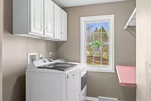 4413 Magna Vista Dr, Jackson, WI 53037 - Photo 24