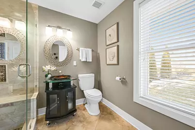 616  Kopmeier Dr, Pewaukee, WI 53072 - Photo 10