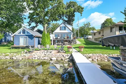 616  Kopmeier Dr, Pewaukee, WI 53072 - Photo 32