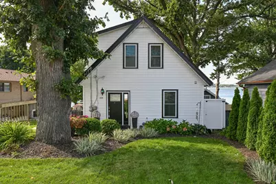 616  Kopmeier Dr, Pewaukee, WI 53072 - Photo 34