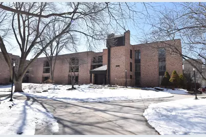 3916 N Oakland Ave #224, Shorewood, WI 53211 - Photo 2