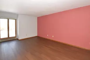 3916 N Oakland Ave, Shorewood, WI 53211 - Photo 12