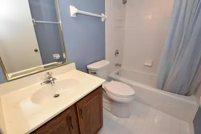 3916 N Oakland Ave #224, Shorewood, WI 53211 - Photo 16