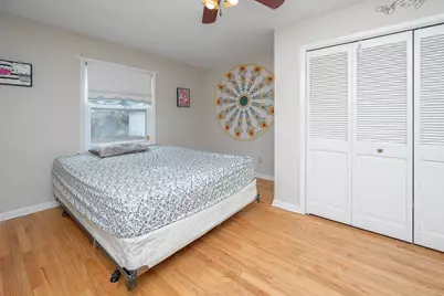 4462 S Lake Dr, Cudahy, WI 53110 - Photo 12