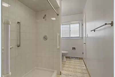 3900  11th Ave, Kenosha, WI 53140 - Photo 8