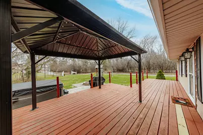 N20W28482  Oakton Rd, Pewaukee, WI 53072 - Photo 36