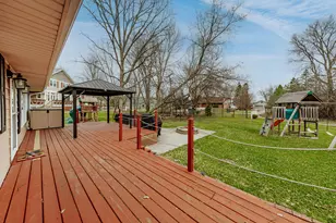 N20W28482 Oakton Rd, Delafield, WI 53072 - Photo 38