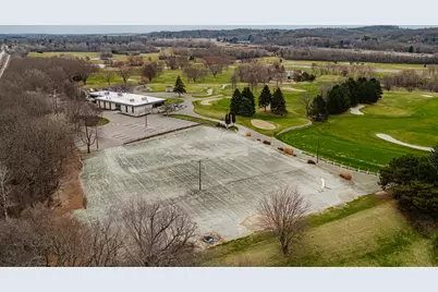 N20W28482  Oakton Rd, Pewaukee, WI 53072 - Photo 54