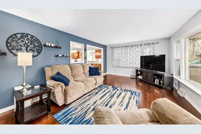 N20W28482  Oakton Rd, Pewaukee, WI 53072 - Photo 14