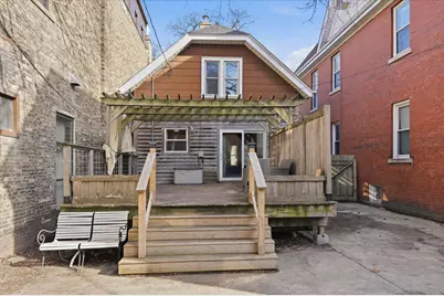 1941 N Bartlett St, Milwaukee, WI 53202 - Photo 22