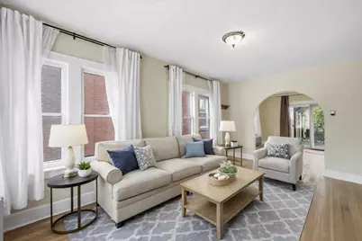 1941 N Bartlett St, Milwaukee, WI 53202 - Photo 2