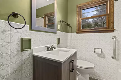 3526 S Brust Ave, Milwaukee, WI 53207 - Photo 22