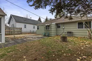 3526 S Brust Ave, Milwaukee, WI 53207 - Photo 30