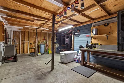 3526 S Brust Ave, Milwaukee, WI 53207 - Photo 38