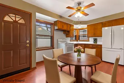 3526 S Brust Ave, Milwaukee, WI 53207 - Photo 10