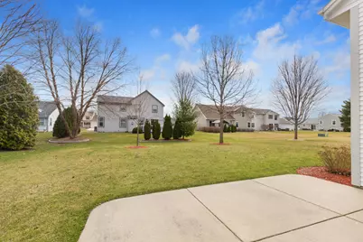 3745  Stillwater Cir, Waukesha, WI 53189 - Photo 36