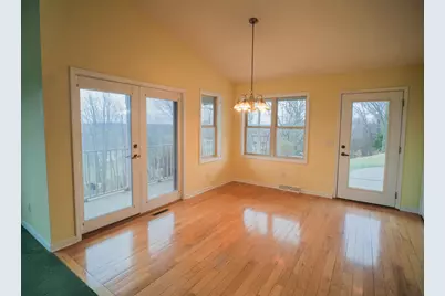 931  Canal Rd, Waterloo, WI 53594 - Photo 6