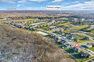 8388 Creek View Ln, Racine, WI 53406 - Photo 16