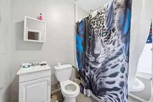 639 W Meinecke Ave, Milwaukee, WI 53212 - Photo 22