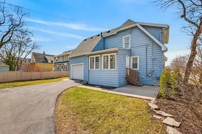 656 N 99th St, Wauwatosa, WI 53226 - Photo 20