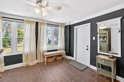 656 N 99th St, Wauwatosa, WI 53226 - Photo 12