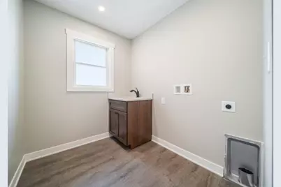 2825  Stonebrook Dr, Sheboygan, WI 53081 - Photo 18