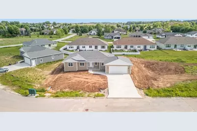 2825  Stonebrook Dr, Sheboygan, WI 53081 - Photo 28