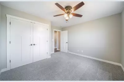 2825  Stonebrook Dr, Sheboygan, WI 53081 - Photo 12