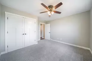 2825 Stonebrook Dr, Sheboygan, WI 53081 - Photo 12