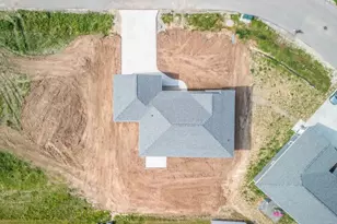 2825 Stonebrook Dr, Sheboygan, WI 53081 - Photo 30