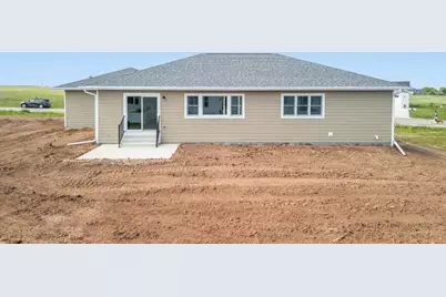2825  Stonebrook Dr, Sheboygan, WI 53081 - Photo 24