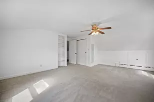 5713 N Argyle Ave, Glendale, WI 53209 - Photo 14