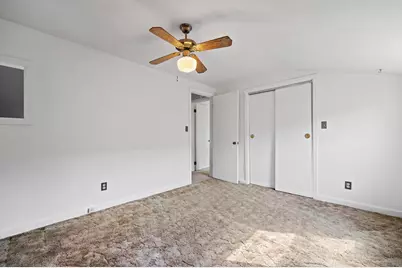 5713 N Argyle Ave, Glendale, WI 53209 - Photo 16