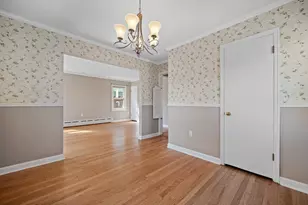 5713 N Argyle Ave, Glendale, WI 53209 - Photo 6