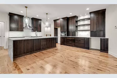 2960 N 186th St #10, Brookfield, WI 53045 - Photo 2