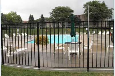 3635 N Tucker Pl #210, Milwaukee, WI 53222 - Photo 8