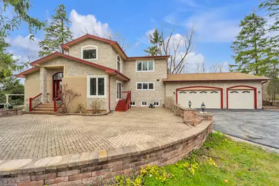 8408 N Lake Dr, Fox Point, WI 53217 - Photo 30