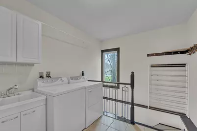 8408 N Lake Dr, Fox Point, WI 53217 - Photo 20