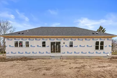 4759 W Abbott Ave, Greenfield, WI 53220 - Photo 20