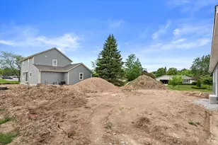4759 W Abbott Ave, Greenfield, WI 53220 - Photo 18