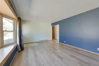 3513 W Acre Ave, Franklin, WI 53132 - Photo 12