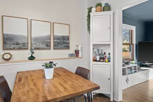 1918 E Eden Pl, Saint Francis, WI 53235 - Photo 4