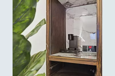 5440 N Navajo Ave, Glendale, WI 53217 - Photo 8