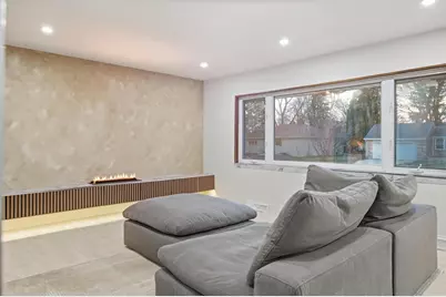 5440 N Navajo Ave, Glendale, WI 53217 - Photo 6