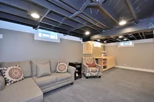 4635 S 50th St, Greenfield, WI 53220 - Photo 20