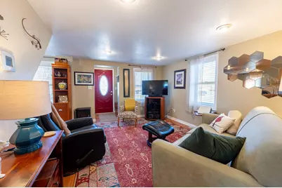 519  2nd St, La Crescent, MN 55947 - Photo 4