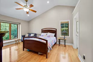 4540 W Melissa Ct, Franklin, WI 53132 - Photo 16