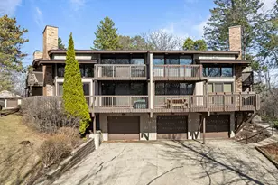 930 Alpine Dr, Fontana, WI 53125 - Photo 48