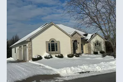 555  Moraine Dr, Elkhart Lake, WI 53020 - Photo 4